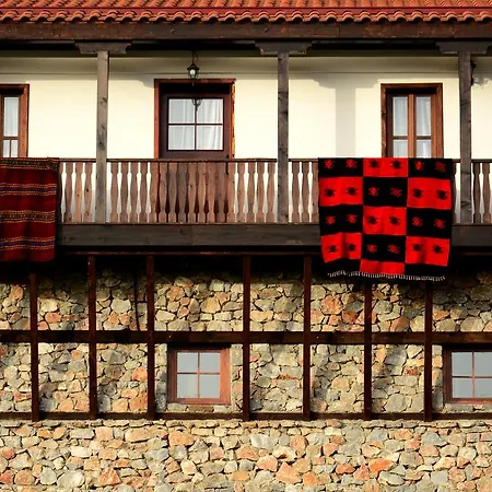 Macedonian Village & 3*