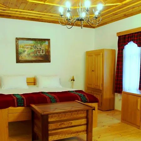 Hotel Macedonian Village & 3*