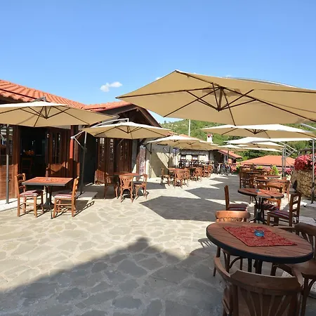 Macedonian Village & Hotel Gorno Nerezi